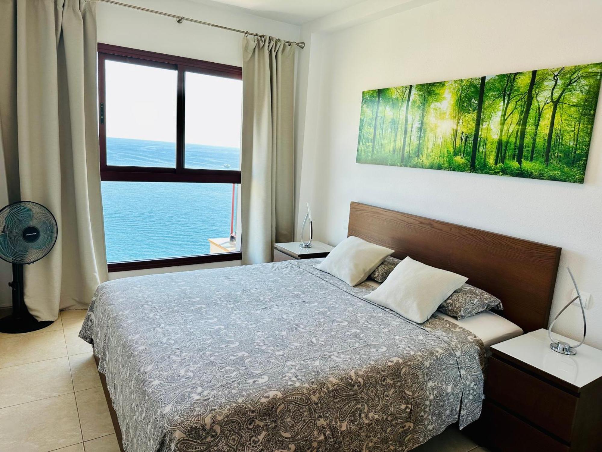 Su Eminencia - Sea View Apartment With Modern Comforts Плая дел Кура Екстериор снимка