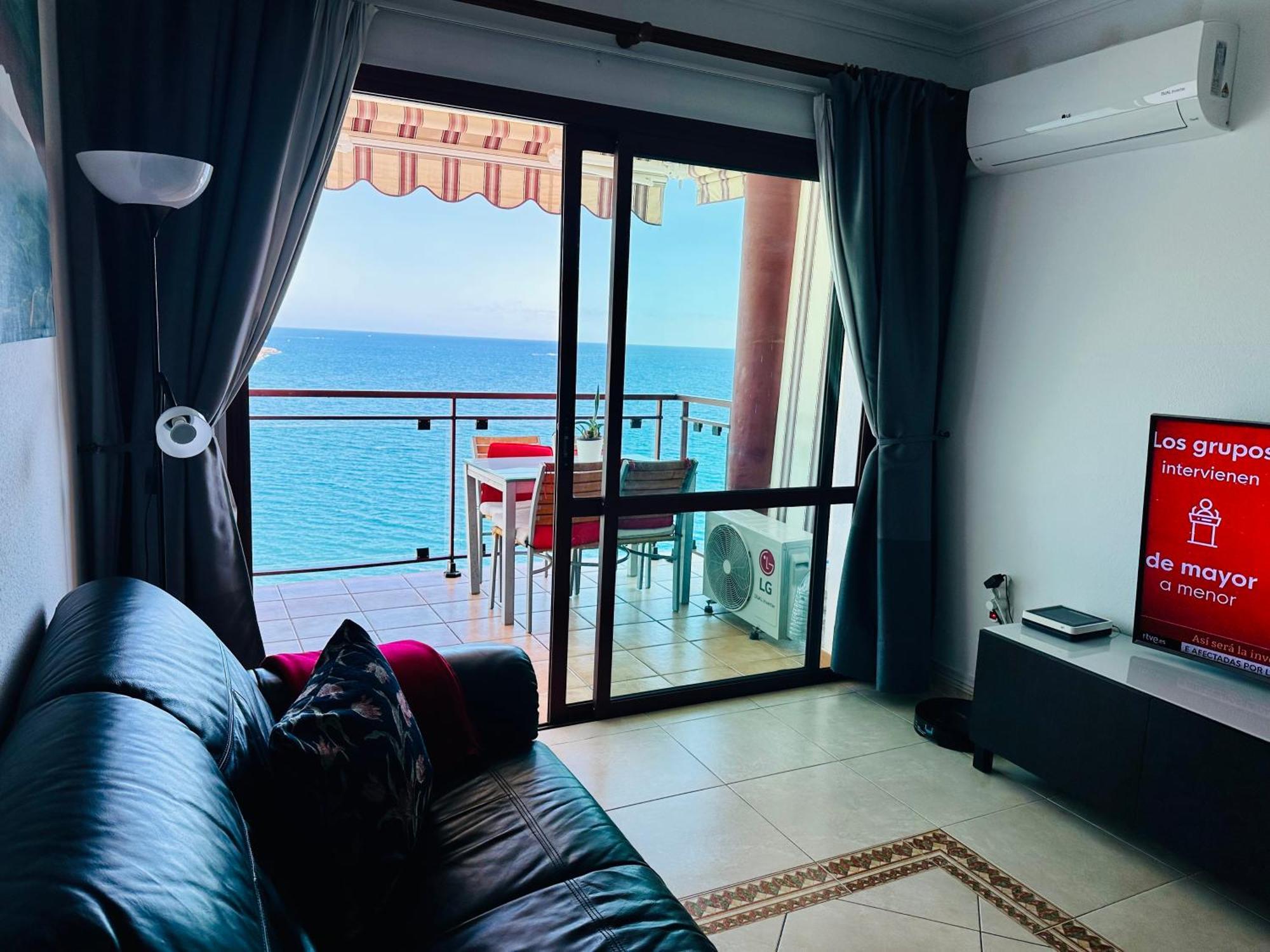 Su Eminencia - Sea View Apartment With Modern Comforts Плая дел Кура Екстериор снимка