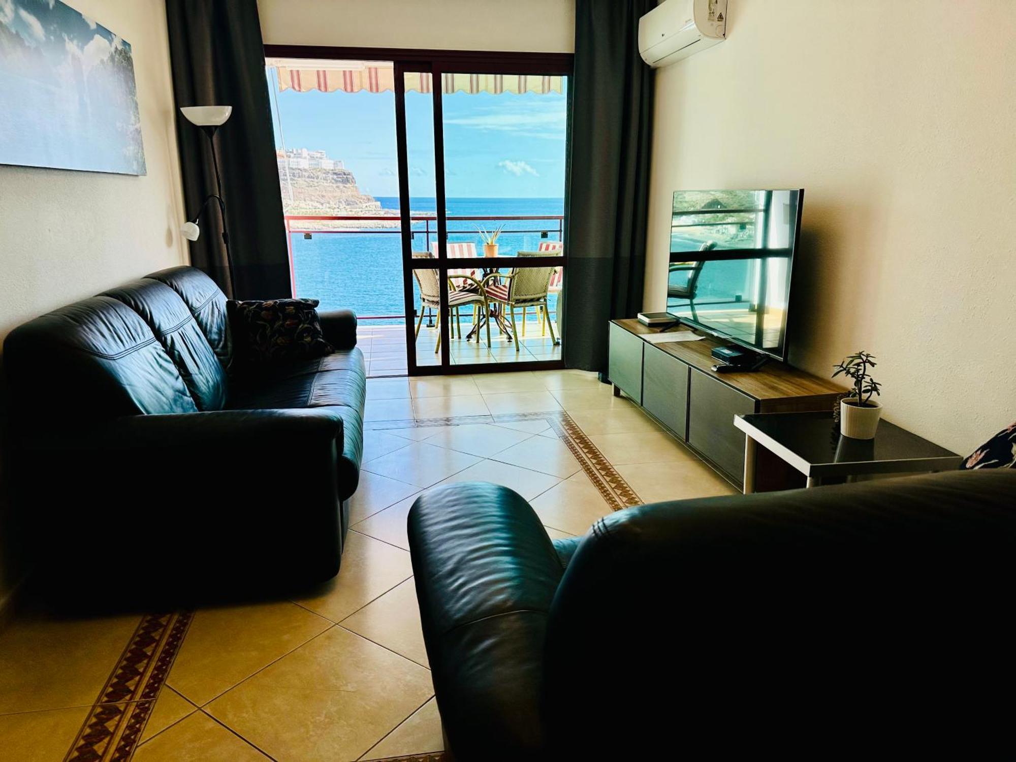Su Eminencia - Sea View Apartment With Modern Comforts Плая дел Кура Екстериор снимка