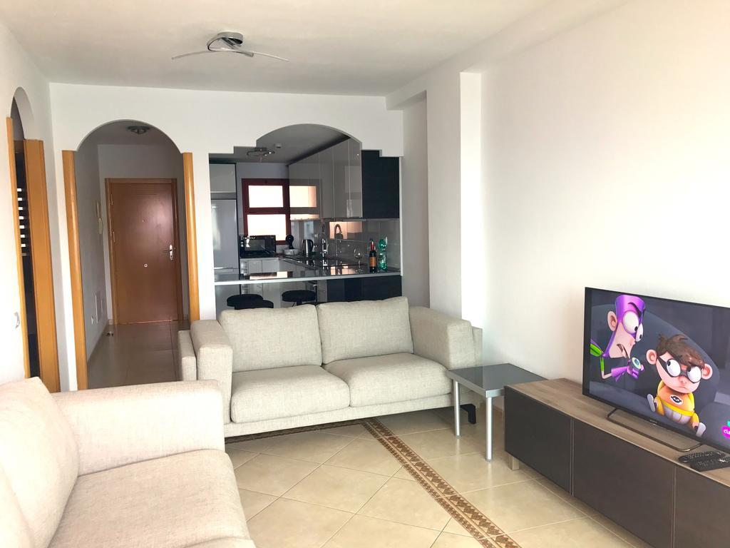 Su Eminencia - Sea View Apartment With Modern Comforts Плая дел Кура Екстериор снимка